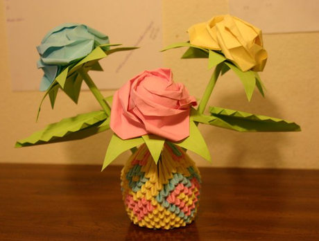 origami_roses_with_heart_design_basket_by_crystallizedjello-d5qx4yx
