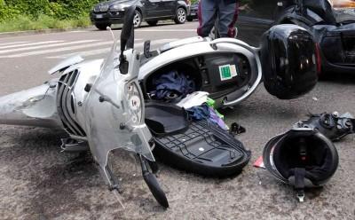 incidente-scooter-auto