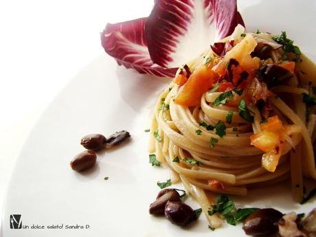 69.a_linguine radicchio, pancetta e olive taggiasche