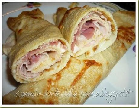 Crespelle con prosciutto cotto e mozzarella (11)