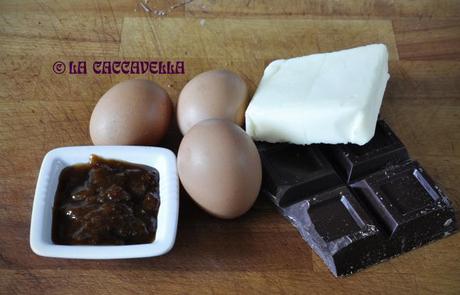 Cioccolato, uova, burro, marmellata di albicocche, chocolate, eggs, butter, apricot jam