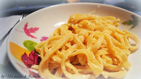 ORANGE LINGUINE WITH ALMOND PESTO SAUCE