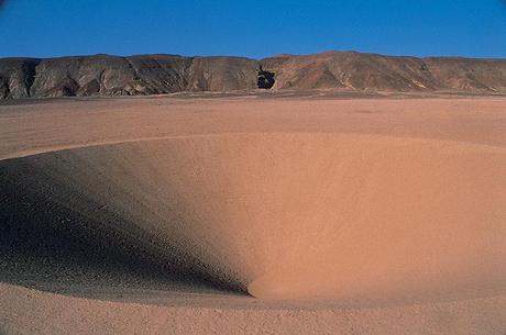 desert-breath-land-art-egypt-dast-arteam-11