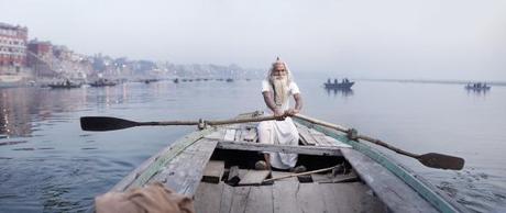 Uomini santi dell’India nei ritratti sorprendenti del fotografo Joey L