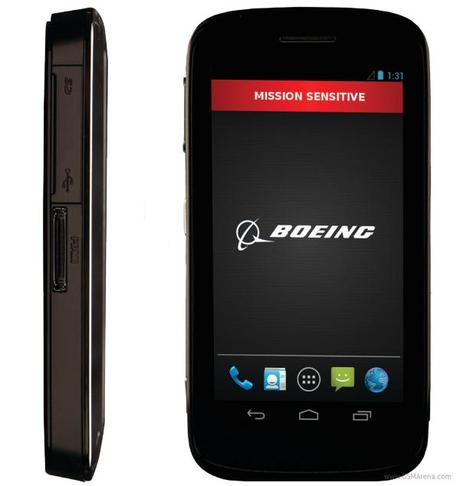 Boeing Black Boeing Black è lo smartphone Android in stile 007 news  sicurezza smartphone scheda tecnica disco criptato Boeing Black 
