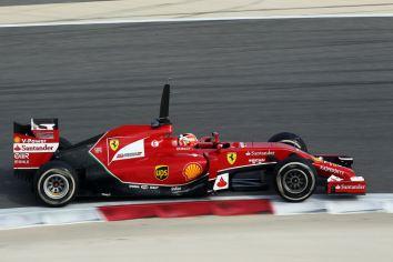 Raikkonen-Ferrari_Test_day5_Bahrain_2014 (1)