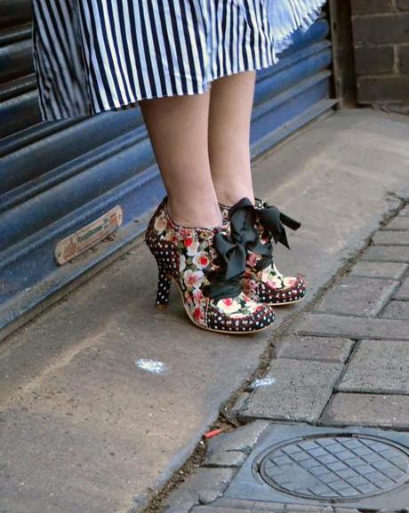 IRREGULAR CHOICE:DISTINGUERSI DALLA MASSA