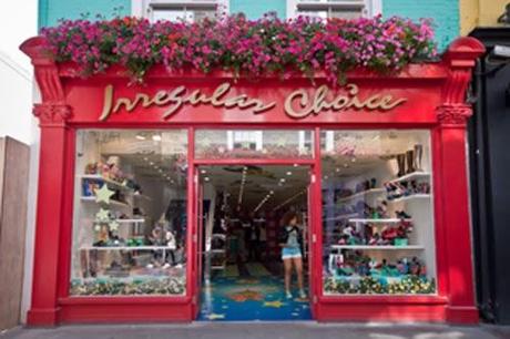 IRREGULAR CHOICE:DISTINGUERSI DALLA MASSA