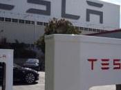 TESLA MOTORS Investiti miliardi dollari fabbrica batterie auto