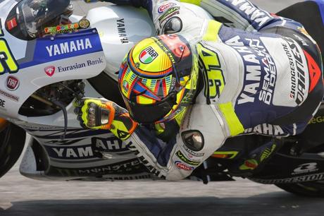 MotoGP: Valentino Rossi firma l'ultimo giorno di Test a Sepang con la prima posizione.