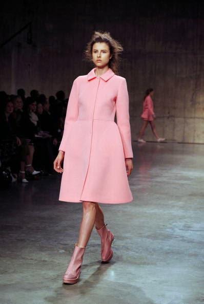 cappotto-rosa-bonton-simone-rocha_1-1