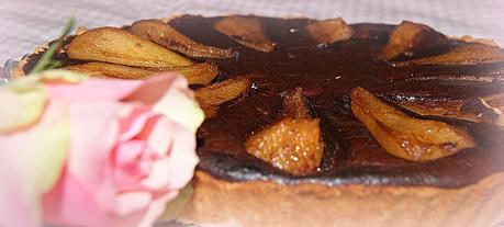 PEAR, CINNAMON AND CHOCOLATE TART