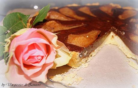 PEAR, CINNAMON AND CHOCOLATE TART