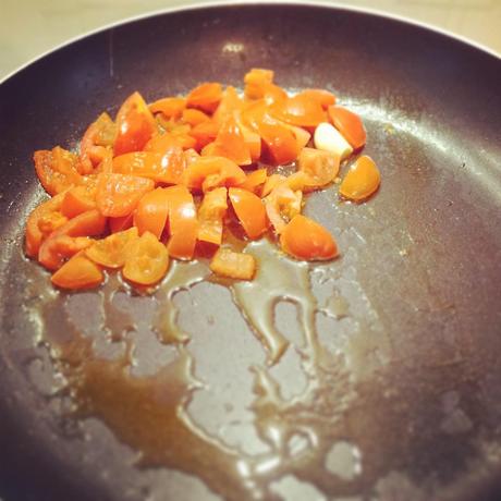 Chicche di patate con pesce spada e pomodorini