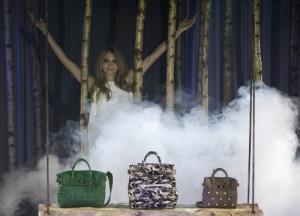 cara-delevingne-bag-mulberry