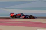 Jean-Eric Vergne (Toro Rosso) on track Report Pirelli: F1 Test 2014 Bahrain 2