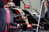 Pastor Maldonado (Lotus) sits in the car - tyre warmers are on Report Pirelli: F1 Test 2014 Bahrain 2