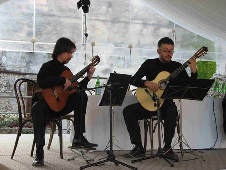 Download Podcast : Bach Guitar Duo in concerto Download Podcast : Bach Guitar Duo in concerto