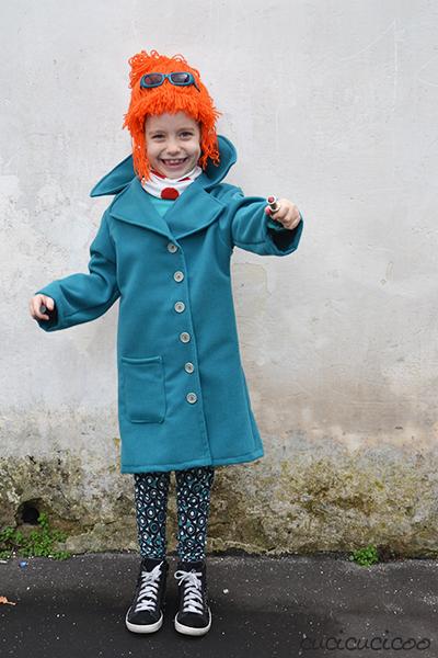 DIY Despicable Me costumes: Lucy Wilde's scarf and coat