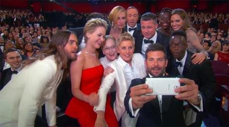 Curiosità: il selfie più twittato della storia è stato scattato con un Samsung Galaxy Note 3