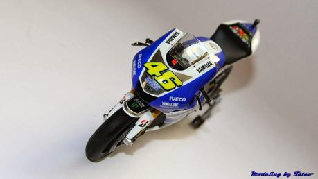 Yamaha YZR-M1 V.Rossi 2013 by Tateo Chen