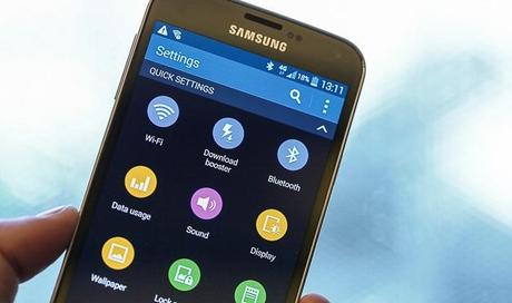 galaxy s5 watermark 22 Galaxy S5 vs Galaxy S4: conviene il passaggio? smartphone  samsung galaxy s5 samsung galaxy s4 samsung android 
