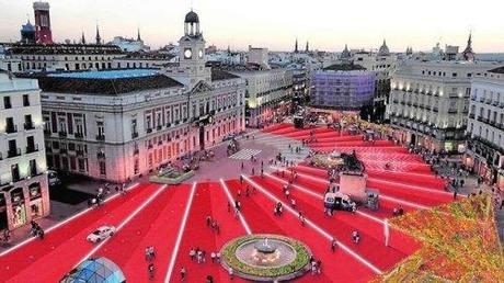 Un concorso di idee per la Puerta del Sol di Madrid: ventagli, pilastri e pergolati nelle proposte