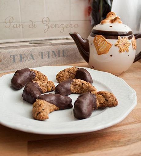 Biscotti Light Nocciole e Cioccolato biscotti leggeri