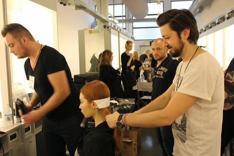 au jour le jour FW14-15 @MFW: backstage e sfilata thanks to TIGI