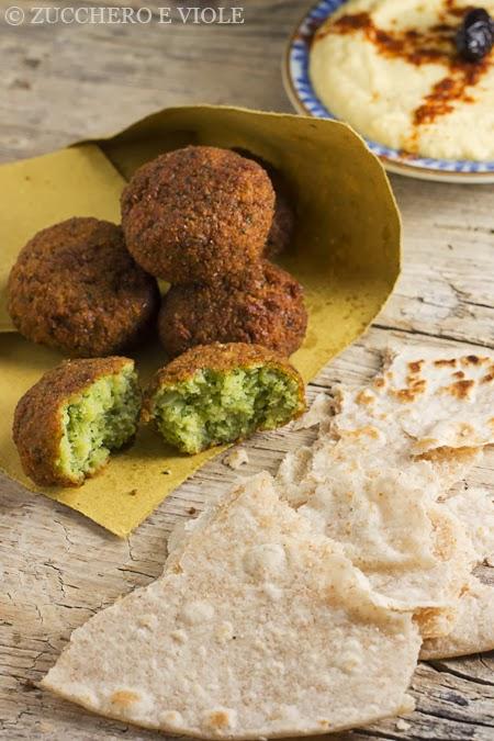 Falafel con hummus di ceci