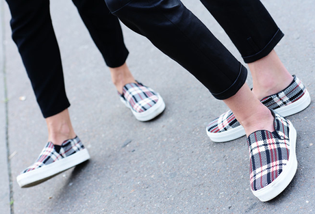 FASHION OBSESSION: SLIP-ON