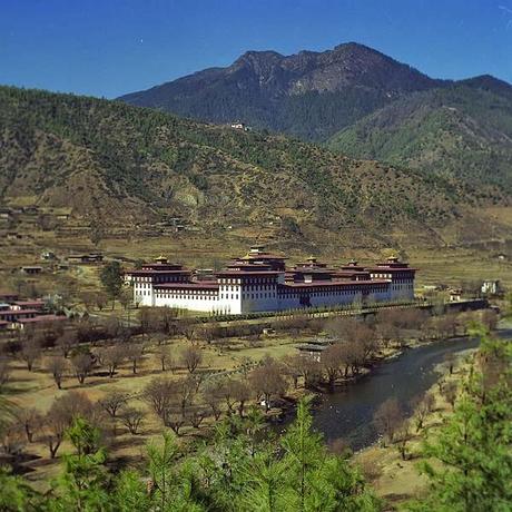 Alla scoperta della Terra del drago: il regno del Bhutan