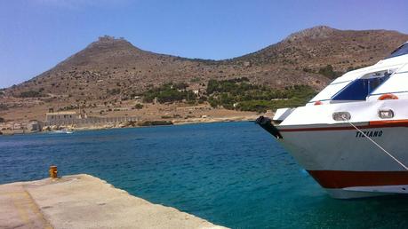 Il meraviglioso mare dell'isola di Favignana