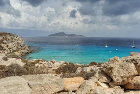 Il meraviglioso mare dell'isola di Favignana