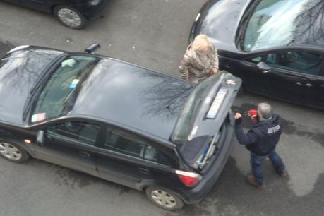 Foto allucinanti dall'ennesimo dei mercatini del rubato. Eccoci alla Montagnola