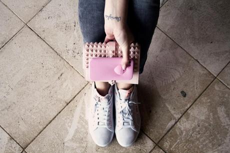 small pink things_lovehandmade fashion blog_barbara valentina grimaldi_emerson fry new york_candy pink outfit_amygee jeans_adidas spring sneakers_studded clutch valentino_ops phone cover_mimilamour necklace