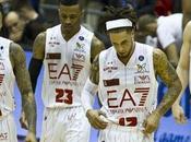 Milano ferma, inseguitrici rispondono