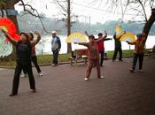 Ventaglio Shan sulla sponda lago