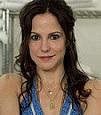 Mary-Louise Parker di Weeds protagonista del pilot comedy NBC “Feed Me”