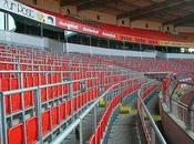 tifosi inglesi favore delle Standing Areas