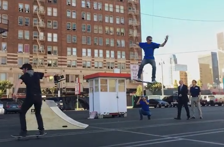 skate volante HUVr, lo skate ad antigravità di Marty McFly era un fake: ecco le prove