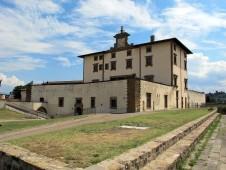 FERDINANDO I E COSIMO II DE MEDICI Palazzina di Forte Belvedere foto 75 Wikipedia 226x170 FERDINANDO I E COSIMO II DE MEDICI