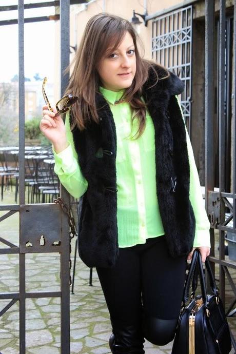 Fluo + dark - OUT-FIT