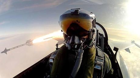 Selfie da F-16 Pilota