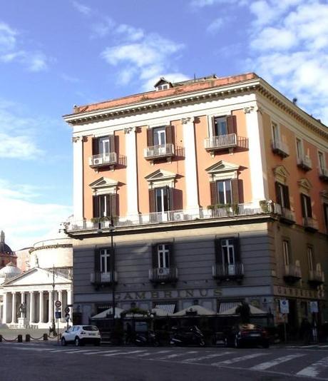 Gambrinus e Piazza del Plebiscito