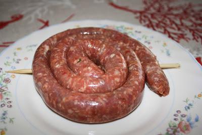 Zuppa di farro con funghi cardoncelli e salsiccia.