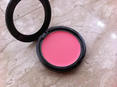 W7: blush crème de la crème DELICE