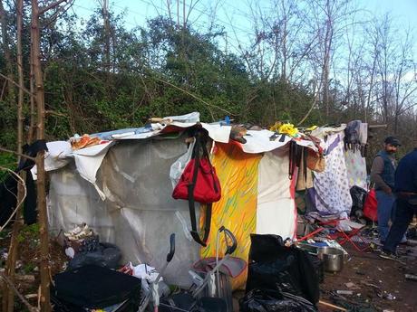 Nel Parco delle Valli un altro villaggio abusivo. Foto incredibili di favelas, slum, baraccopoli e bidonville nel cuore della città di Roma, a 200 metri dallo shopping di Viale Libia