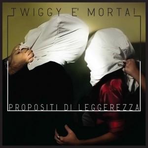 “Propositi di leggerezza”, nuovo singolo estratto da le parole sono un muscolo involontario della band Twiggy è morta!