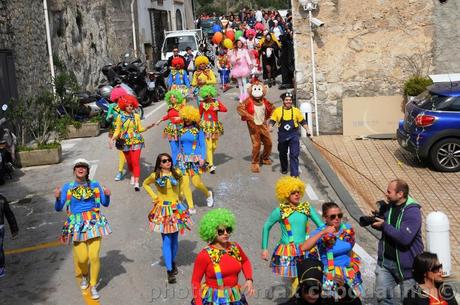 POSITANO : Sfilata dei carri di Carnelale